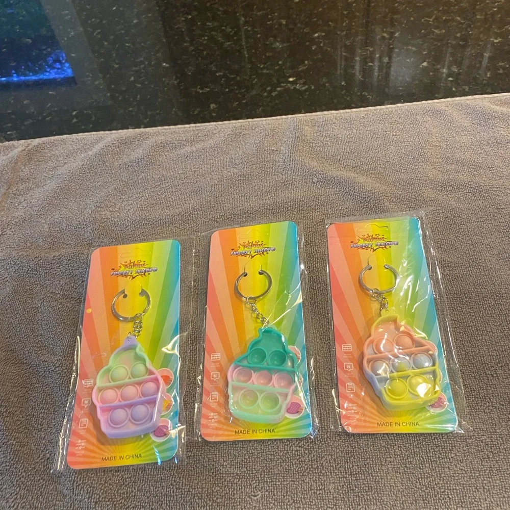 Brand new poppet cupcake‎ keychain